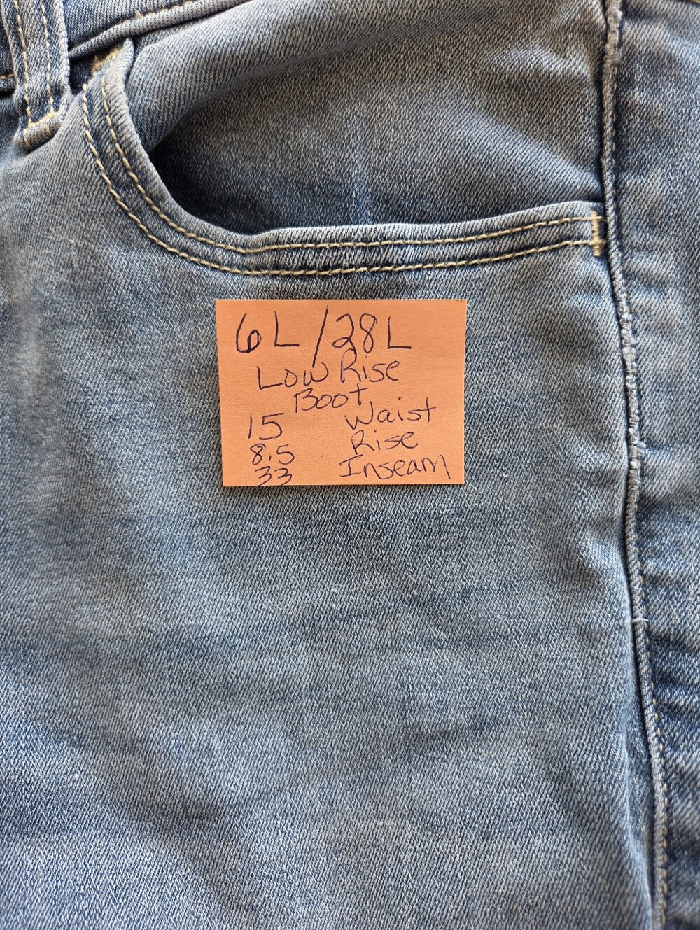 Hollister Flare & Bootcut Jeans (Size 6 / W28) - Picture 3 of 6